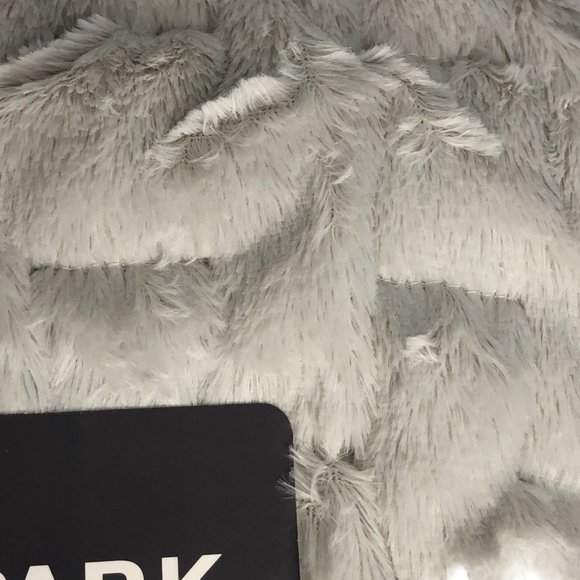 Madison Park Super Soft Throw Blanket 50x60 Color Silver Gray